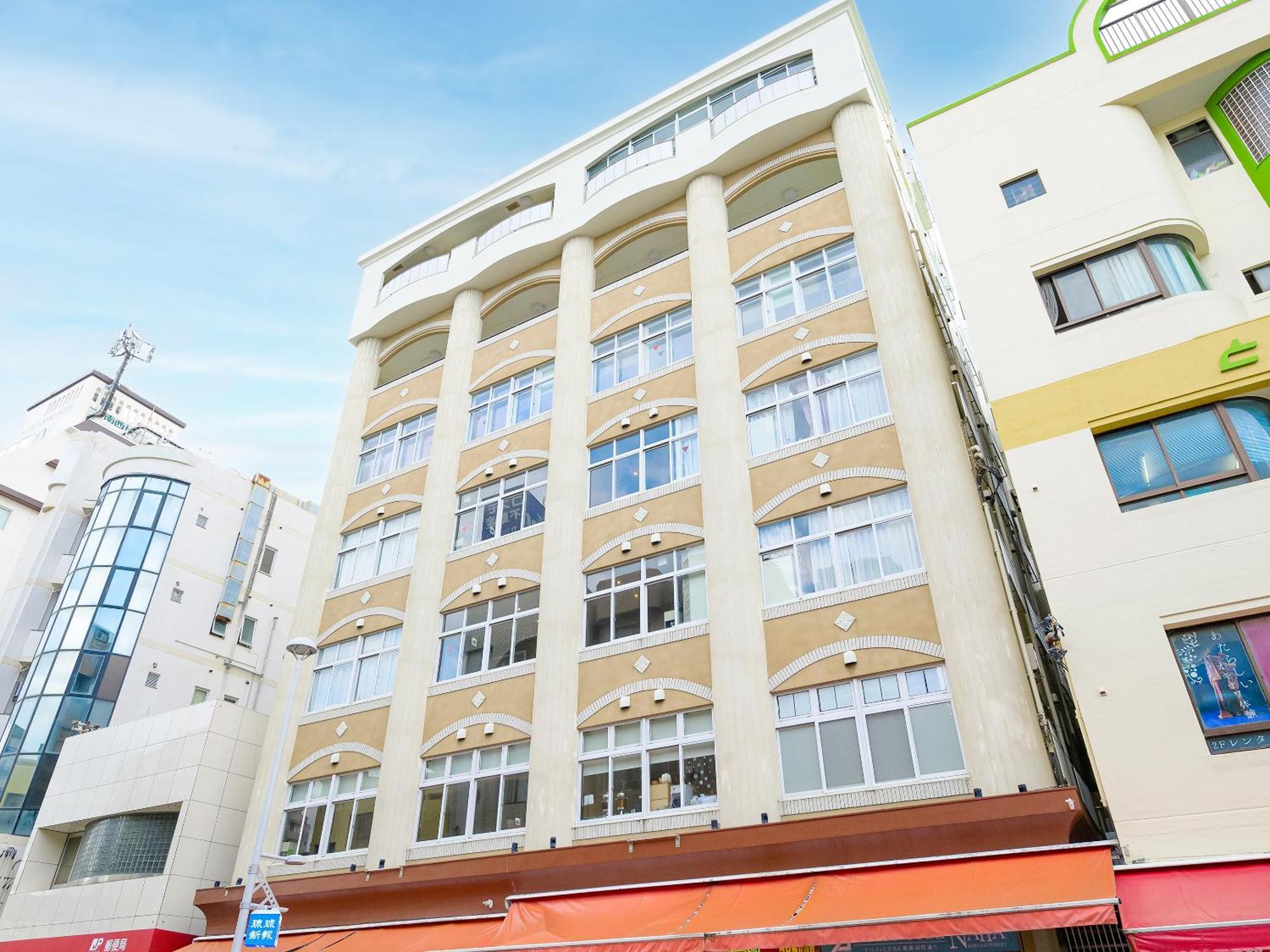 Abest Cube Naha Kokusai Street-Cabin Type Hotel All Room With Key Экстерьер фото